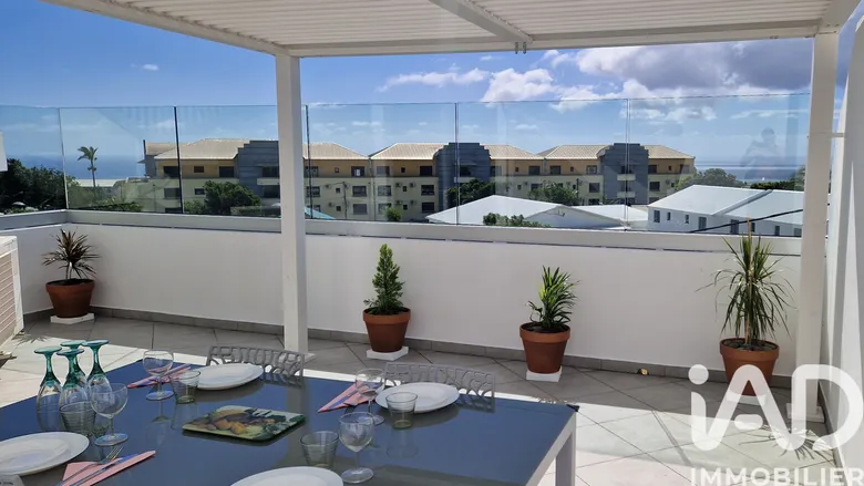 Appartement 4 pièces 91 m² · à Sainte-Clotilde · 91 m² · 260 000 €