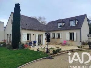 Maison traditionnelle à Boissise-la-Bertrand (77350)