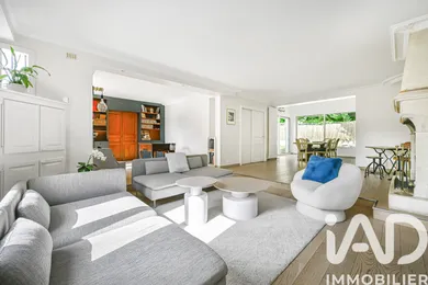 Maison à Bougival (78380)