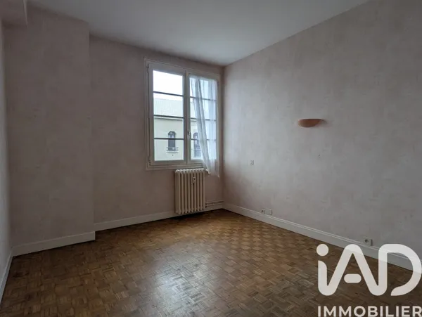 Vente appartement à Montluçon (03100) : appartement 2 pièces 53 m² — 8