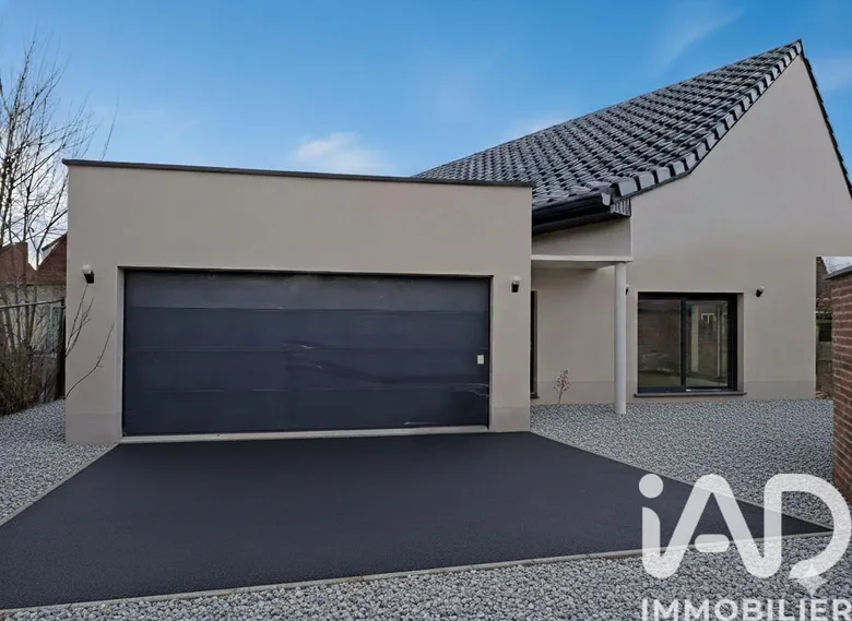 Maison 6 pièces 161 m² · à Hénin-Beaumont · 161 m² · 398 000 €