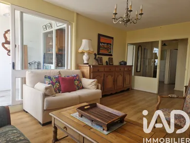 Apartment in Poitiers (86000)