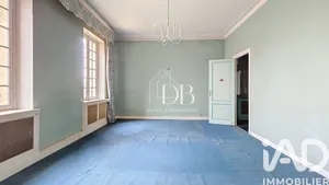 Apartment in Saint-Selve (33650)