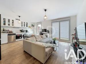 Apartment in Neuilly-sur-Marne (93330)