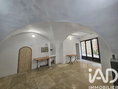 Mansion in Lauris (84360)