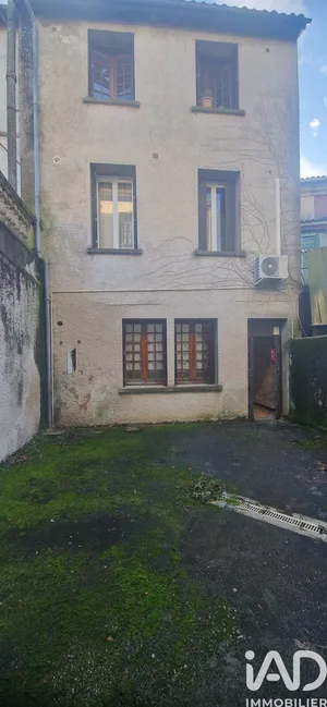 Building in Bergerac (24100)