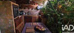 Apartment in Saint-Pierre (97432)