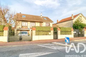 House in Pierrelaye (95480)