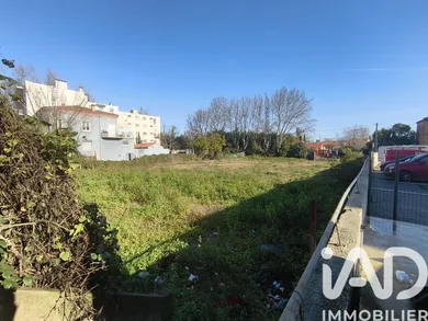 Land in Perpignan (66000)