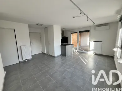 Apartment in Troyes (10000)