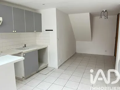 Apartment in Fontainebleau (77300)