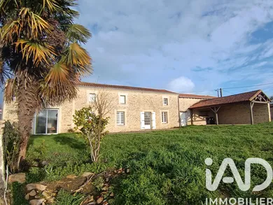 Maison à Louzy (79100)