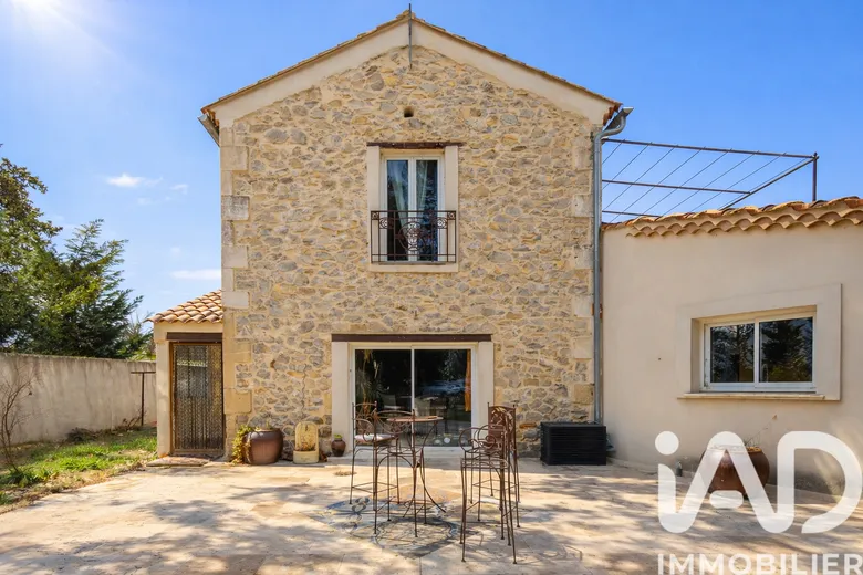 Maison 8 pièces 423 m² · à Arles · 423 m² · 1 144 000 €