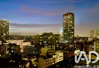 Apartment in Paris (75013)