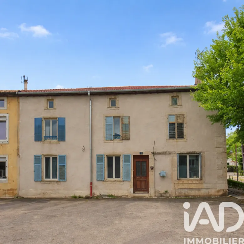 Maison 7 pièces 111 m² · à Chambley-Bussières · 111 m² · 120 000 €