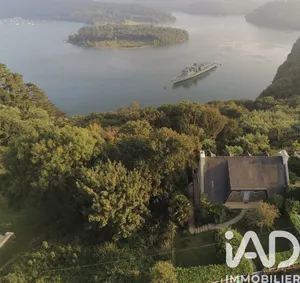 Architectural house in Landévennec (29560)