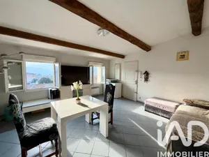 Appartement à Cuges-les-Pins (13780)