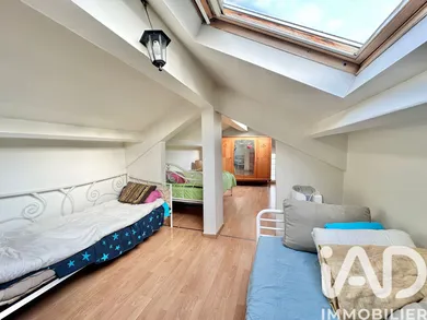 Immeuble à Sainte-Geneviève-des-Bois (91700)
