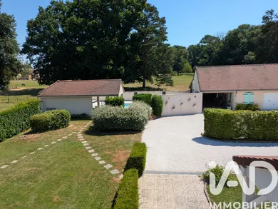 Maison à Pierre-de-Bresse (71270)