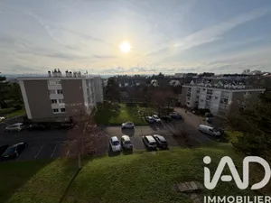 Apartment in Carrières-sur-Seine (78420)