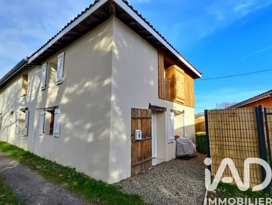 Maison de ville à SALLES (33770)