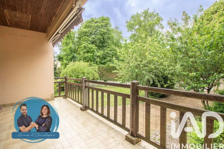 Maison 5 pièces 159 m² · à Nogent-le-Roi · 159 m² · 224 000 €
