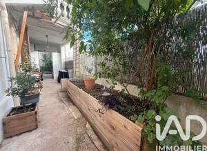 Apartment in Toulon (83100)