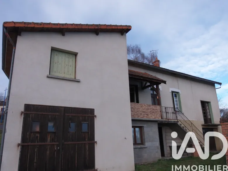 Maison 7 pièces 130 m² · à Villossanges · 130 m² · 69 800 €