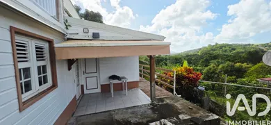 Apartment in Saint-Esprit (97270)