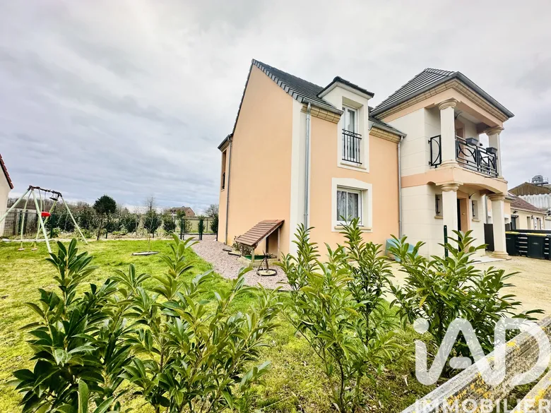 Maison 6 pièces 169 m² · à Champrond-en-Gâtine · 169,3 m² · 204 000 €