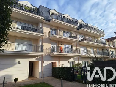 Appartement à Sainte-Geneviève-des-Bois (91700)