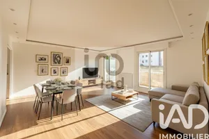 Apartment in Le Pecq (78230)