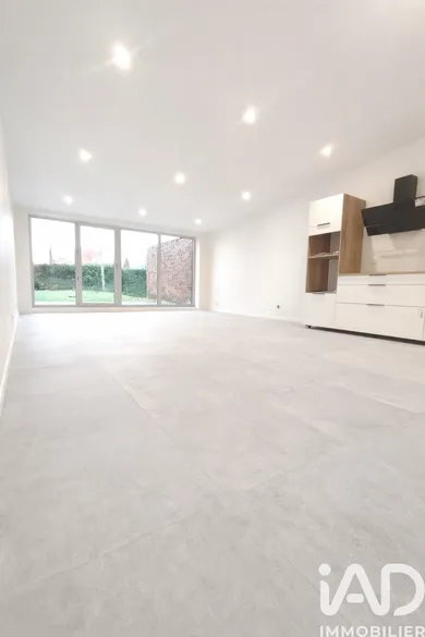 Townhouse in Hazebrouck (59190)