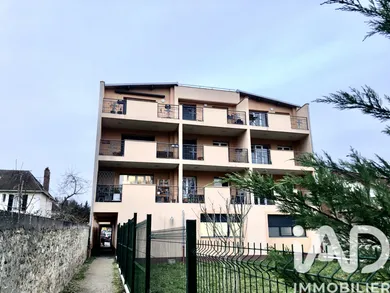 Appartement à Breuillet (91650)