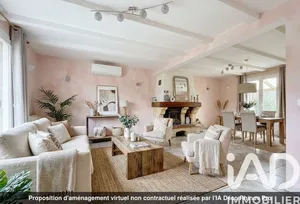 Maison traditionnelle à Esches (60110)