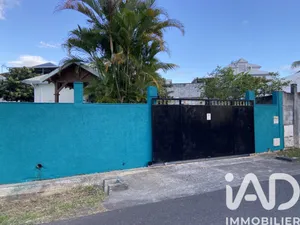 House in Baie Mahault (97122)