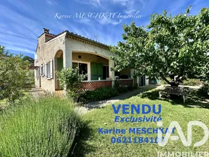 House in Peyruis (04310)