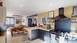 Maison traditionnelle à Entraigues-sur-la-Sorgue (84320)