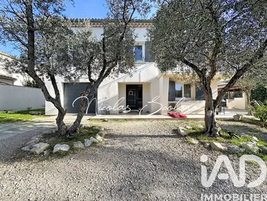 Maison traditionnelle à Entraigues-sur-la-Sorgue (84320)