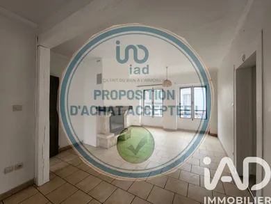 Apartment in Nonancourt (27320)