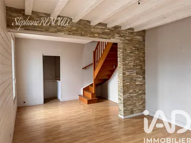 Duplex à Noisy-le-Grand (93160)
