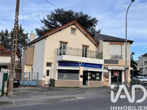 Duplex in Noisy-le-Grand (93160)