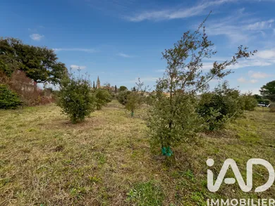 Building plot in ISSIRAC (30760)