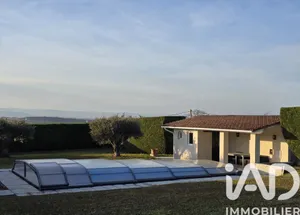 Maison d'architecte à Beauregard-l'Évêque (63116)