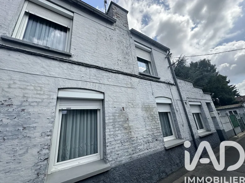 Maison 4 pièces 100 m² · à Sin-le-Noble · 100 m² · 107 000 €
