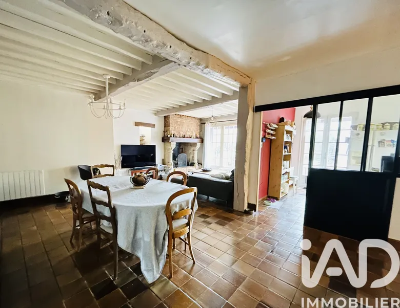 Maison 7 pièces 235 m² · à Lillebonne · 235 m² · 310 000 €