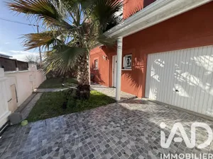 House in Bruges (33520)