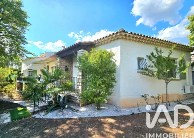 Traditional house in Le Luc (83340)