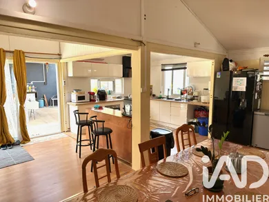 Maison à Saint-Pierre (97410)