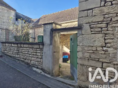 House in Pacy-sur-Armançon (89160)